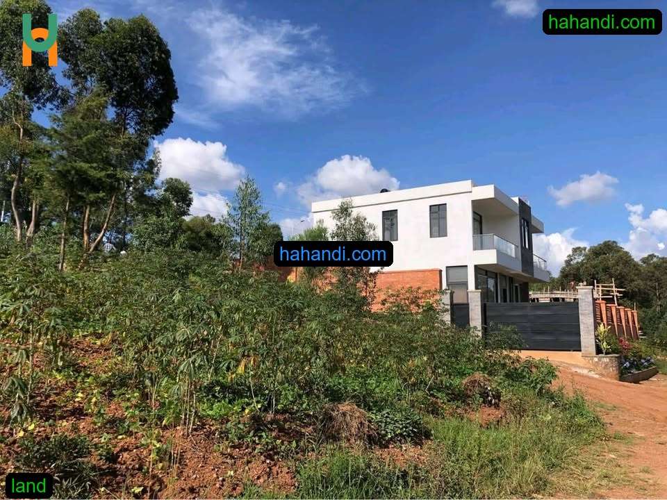Residential plot for sale in Rebero