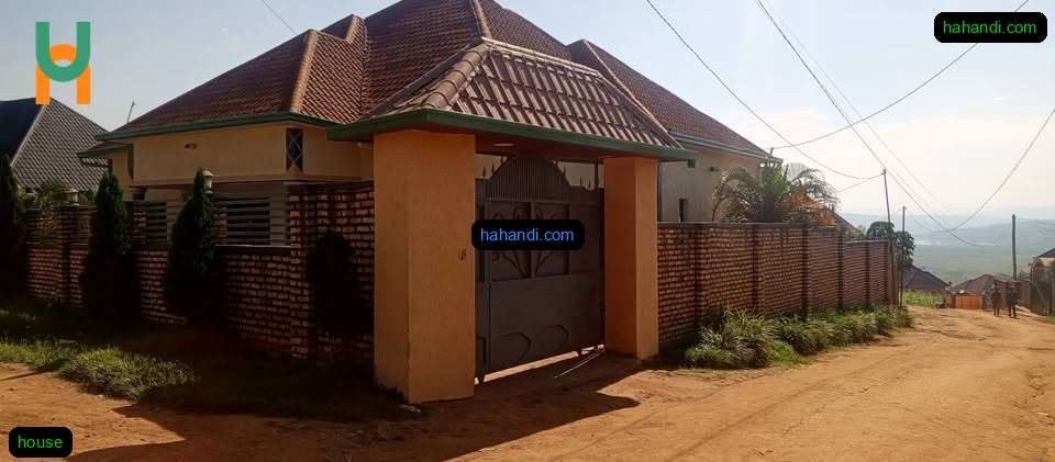 House for sale in Busanza Kanombe